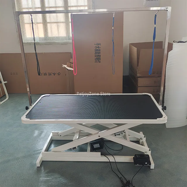 Professional Electric Pet Grooming Table Adjustable Height Motorized Dog Grooming Station With Non Slip Surface