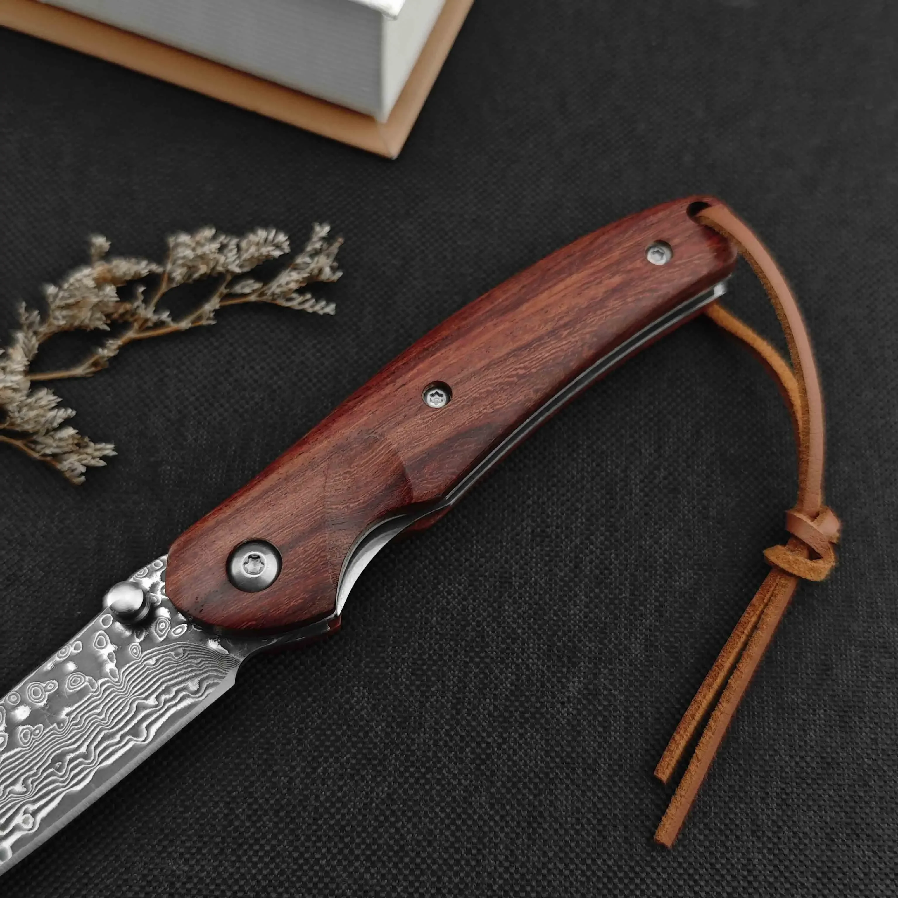 NEW Damascus Steel Folding Knife Outdoor Camping Knife Fruit Knife Survival Knife Wooden Handle Tactical Hunting EDC Knife