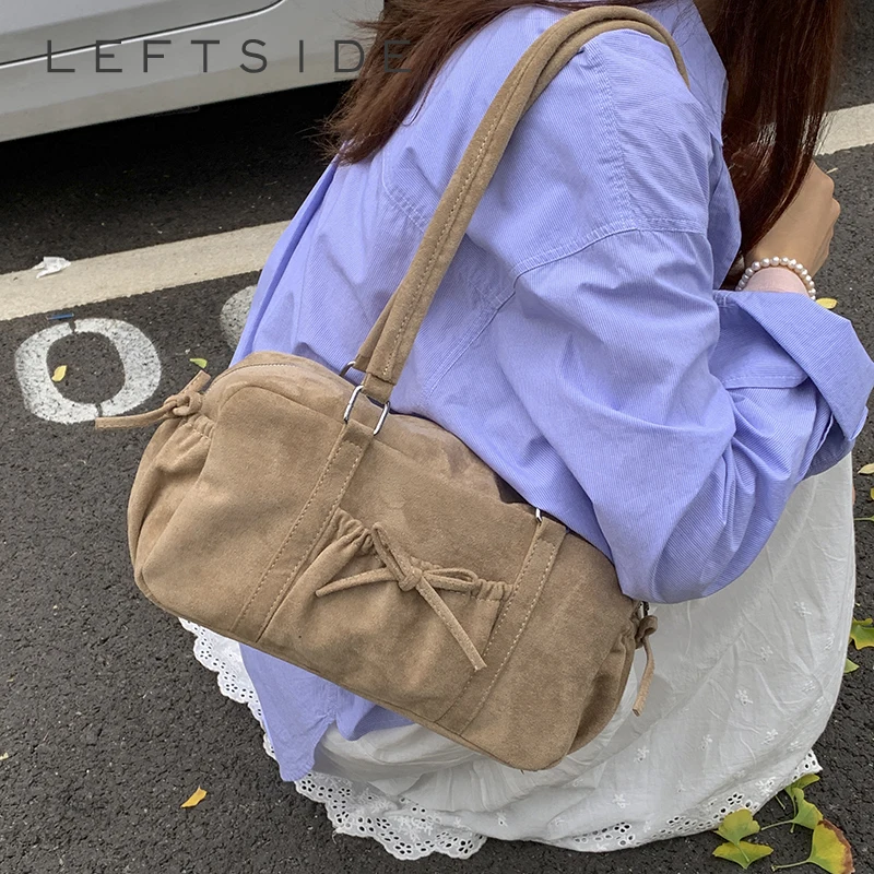 

Левая сторона, женская квадратная сумка на плечо из искусственной замши, зима 202, мягкая сумка-тоут в стиле ретро, роскошные дизайнерские трендовые женские брендовые сумки