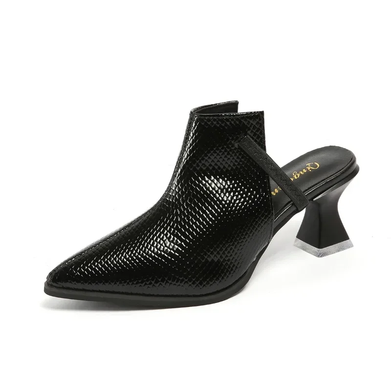 2025 ホット販売レディースシューズクローズドトゥ女性のスリッパファッション屋外ベストセラー新しいドレスエレガントで快適なヒールの女性