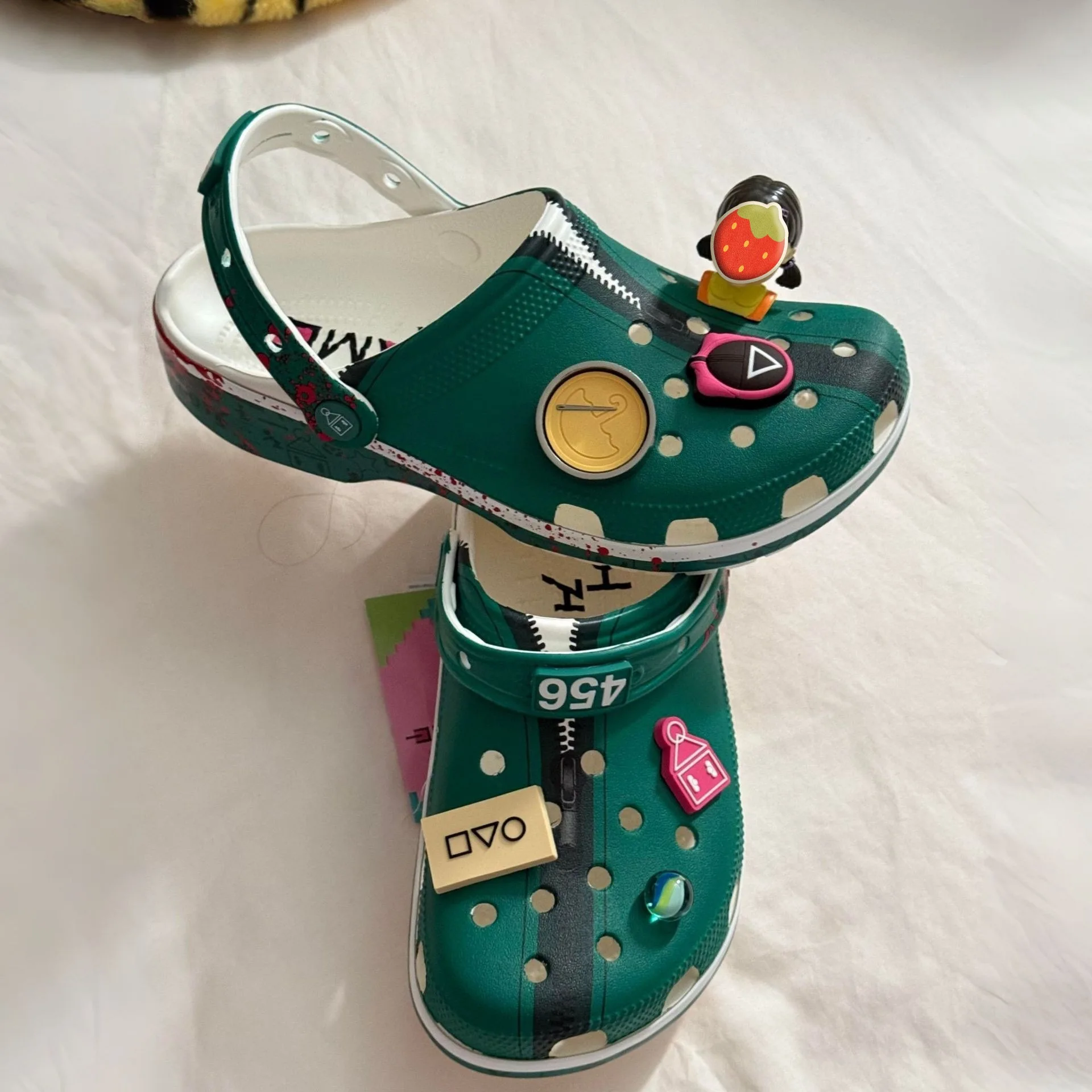 

New model breathable squid-themed children's style front slip-on shoes
