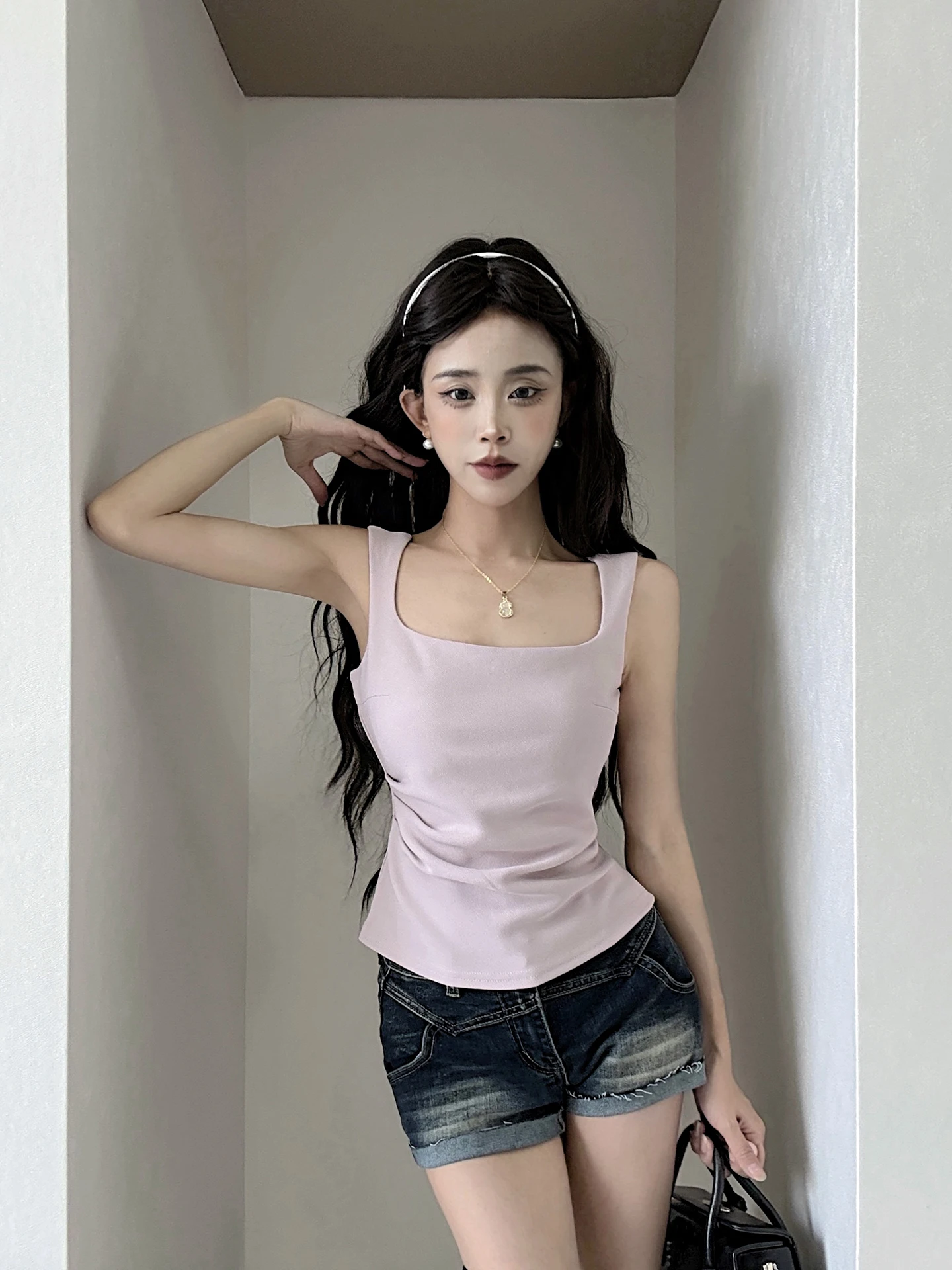 Summer Favor Short Sleeveless Boat Neck Halter Vest Women's Design Sense Waist Cinching Gored Top Cotton Village Brand
