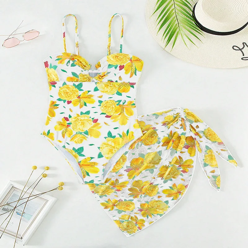 2024 New Style Conservative Tight One-piece Swimsuit For Women Floral Pattern High-end Sense Hot Spring Beach Bikini Dress Set