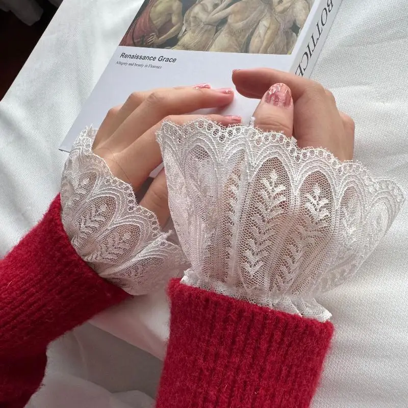 Versatile Elegant Faux Cuffs 1 Pair Detachable Lace Sleeves for Women Enhancing Dresses and Tops