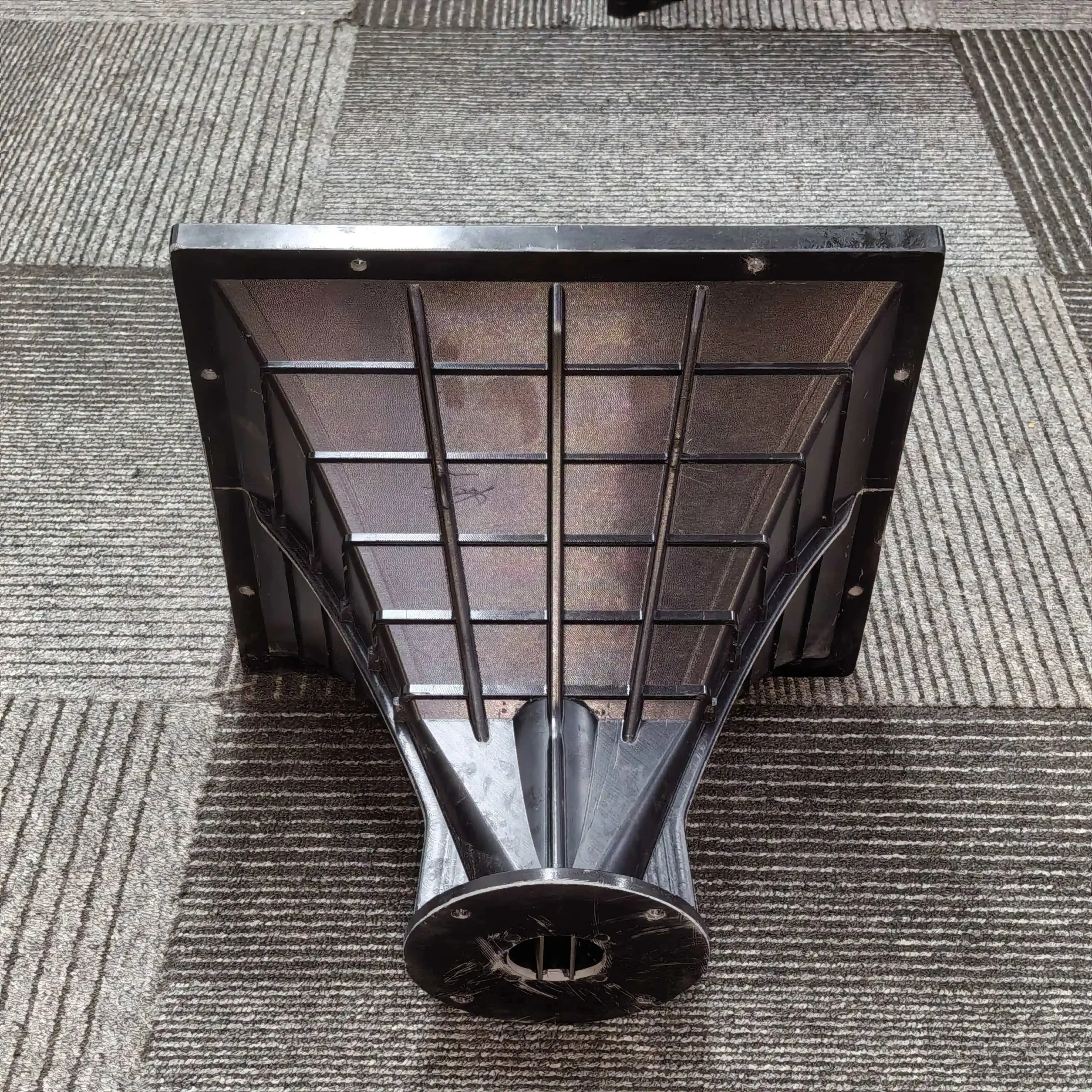 MW Audio 1,4" Fiberglas-Horn 304x304x242mm, 75 ° x50 ° Wellenleiter mit konstanter Richtwirkung, zum Anschrauben für Profi-Lautsprecher – Detail 4