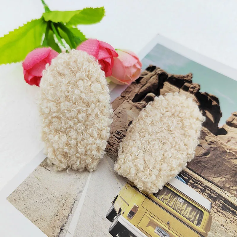 60 Stück, 5,5 cm, flauschige Filz-Hasenohren, gepolsterte Applikationen für Babykleidung, Mützen, zum Nähen, für DIY-Kopfschmuck, Haarspangen, Schleifen und als Aufnäher. – Detail 6