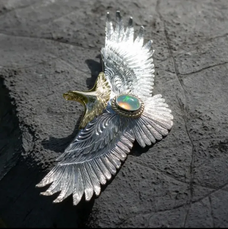 

Крылья орла, двухцветное ожерелье с подвеской из опалового камня, модное ожерелье, ретро-тренд