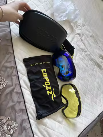 COPOZZ Ski Goggles with Case &amp; Yellow Lens UV400 Anti-fog Spherical Ski Glasses Skiing Men Women Snow Goggles + Lens + Box Set