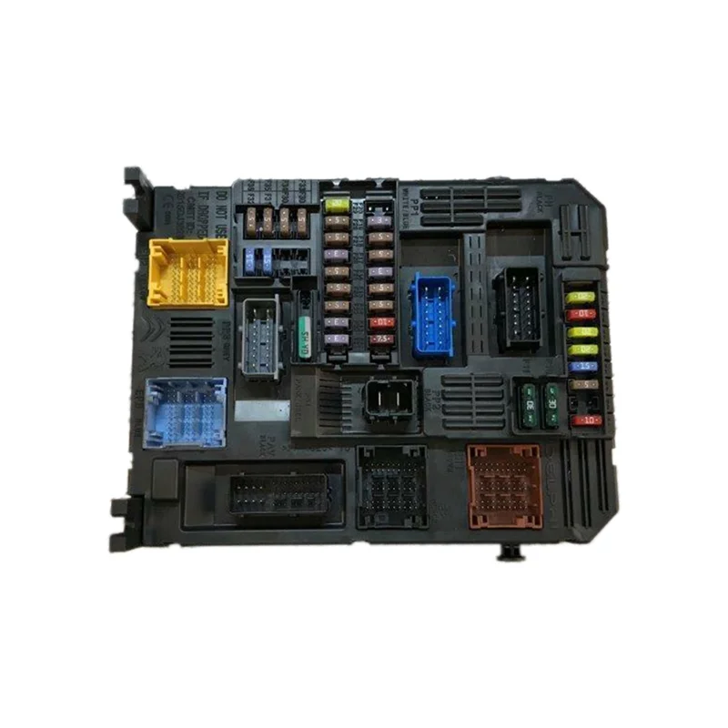 9820977180 Car Control Module BSI Fuse Box BSI-EL3-CEM00 for Citroen C3 MK 1.2 2016-2019