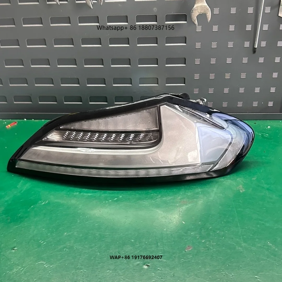 

Customized Handmade Taillights forBMW Z4 Venom Modified Taillights clear Taillights