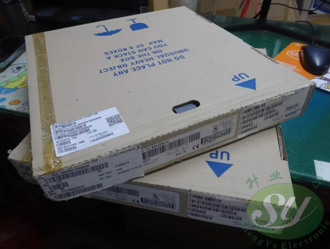 5PCS AV R46 1,0 uf/275VAC 1uf 1u0 105 Neue dicke 9,7 film kondensator 22MM R46KN4100DQN2M