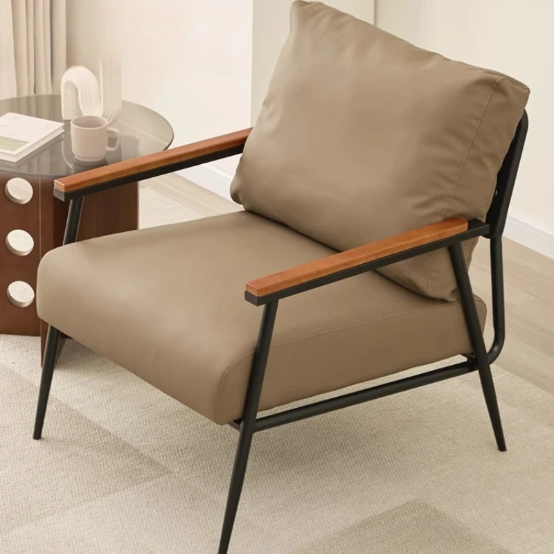 Designer Simple Living Room Chairs Balcony Relax Modern Individual Living Room Chairs Reading Arm Poltrona Postmodern Furniture