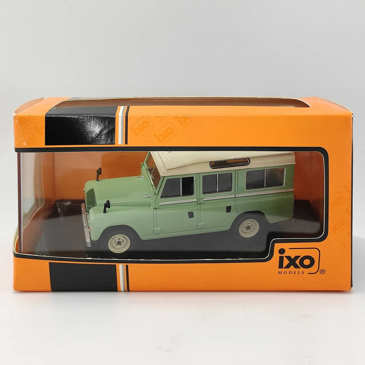 불량 다이캐스트 IXO 1:43 스케일 랜드로버 시리즈 II 109 에스테이트 4*4 1958 합금 자동차 모델 수집용 장난감 선물 기념품 전시용