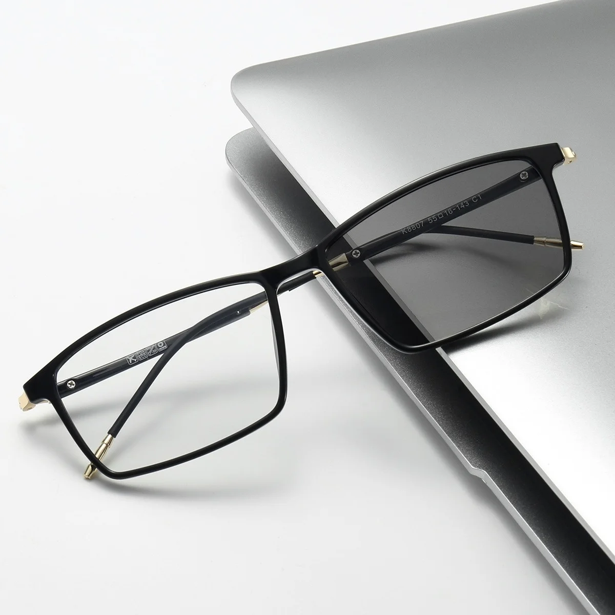 

Photochromic Reading Glasses Man TR90 Frame Myopia Lenses Hand Made Quality Outdoor Eyeglasses Woman