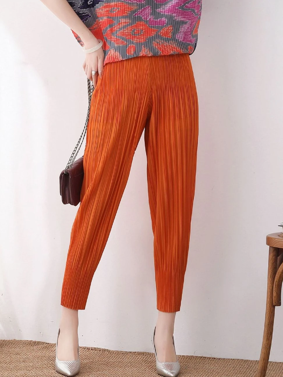 19 Colors Miyake Pleated Solid Color Pants for Women 2023 Summer High Waist Loose Bunched  9-point Casual Drape Carrot Pants