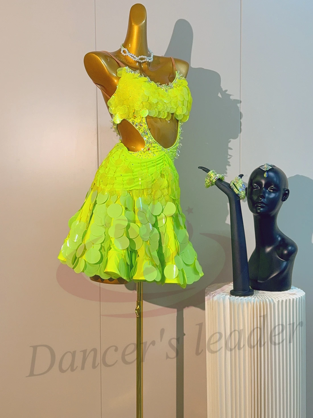 

Latin Dance AB Stone Female Adult Children High end Customized Glitter Skirt Strap Black Pool Samba Performance Dress