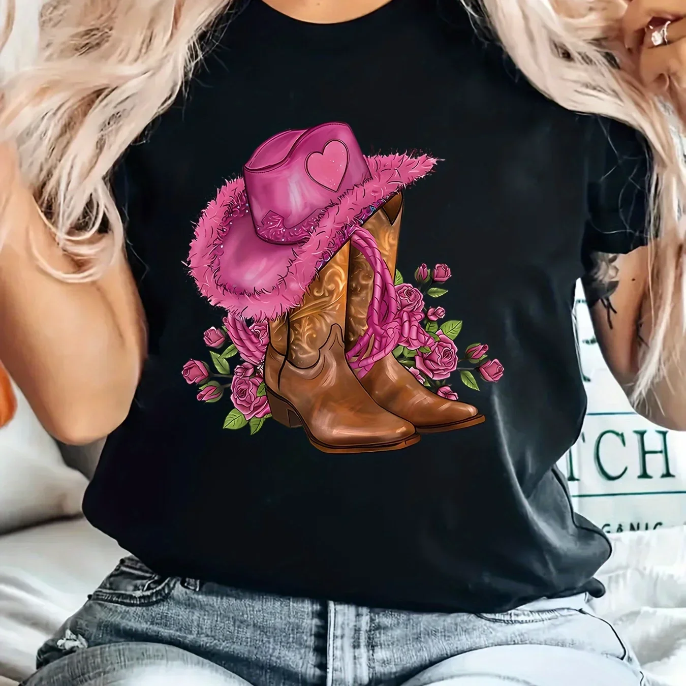 

Cute Floral Cowgirl Cartoon Print Tee - Casual Crew Neck Top for Women 100% Polyester Spring to Fall Versatility, Easy-Care