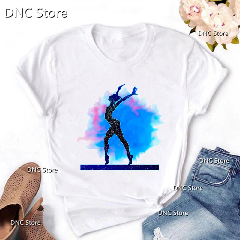Koszulka Femme rytmiczna gimnastyka wstążka nadruk graficzny koszulka sportowca damska letnia koszula w stylu Harajuku damskie topy z okrągłym dekoltem hurtownia