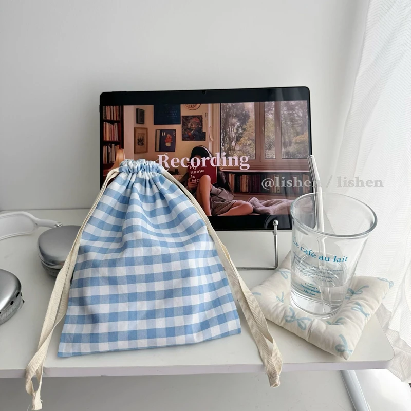 

Ins Style Large Grid Blue Bundle Pocket Drawstring Bag for Portable Items, Cosmetics, Lipstick Storage Bag
