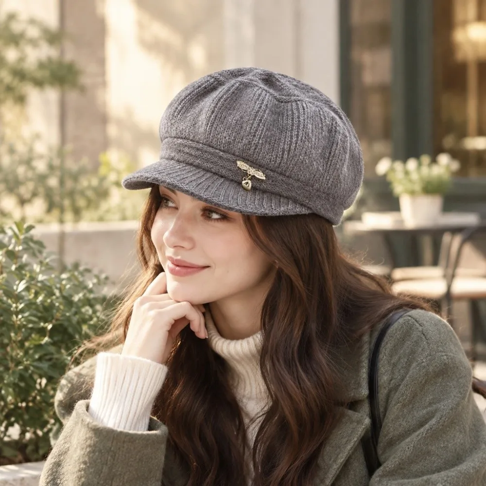 Comfortable Thickened Knitted Wool Hat Windproof Fleece Lined Beanies Hat Keep Warm Ear Protection Cap for Middle Aged Women