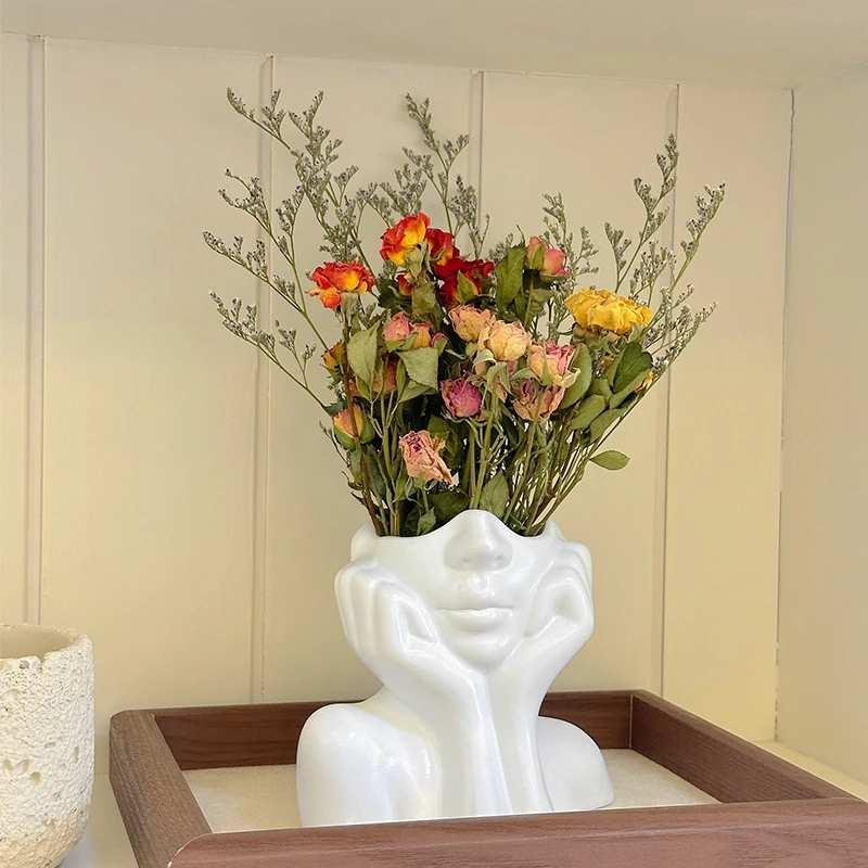 Female Form Vinyl Face Art Vase Dried Plants Vase Pen Holder Modern Flower Vases For Home Office Bookshelf Table Shelf Decor