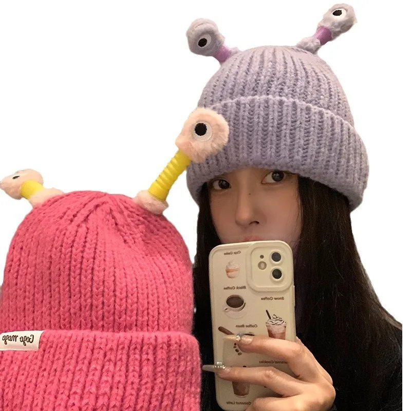 Niedliche Cartoon-schrullige lichtemittierende Tentakel-Strickmütze, Eltern-Kind-Modelle, warme Wollmütze, Augen, lichtemittierende Beanie, Monstermütze – Detail 4