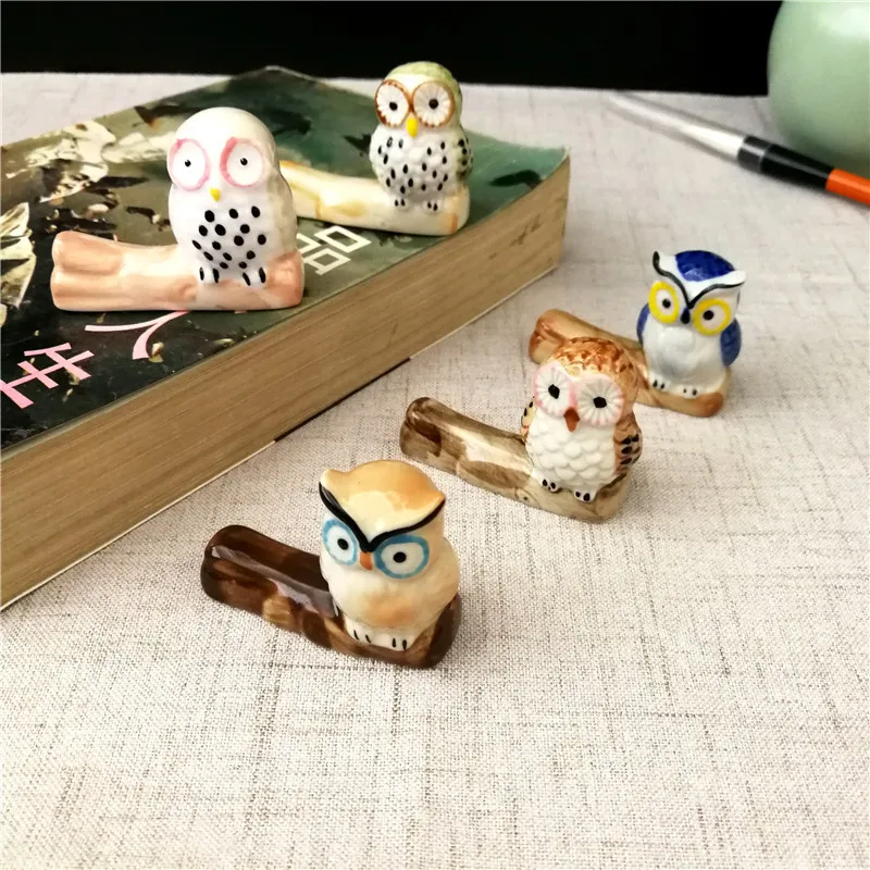 Cute Ceramic Chopsticks Holder Spoon Rest Holders Owl-Shape Fork Spatula Rack Shelf Chopsticks Pillow Kitchen Utensil