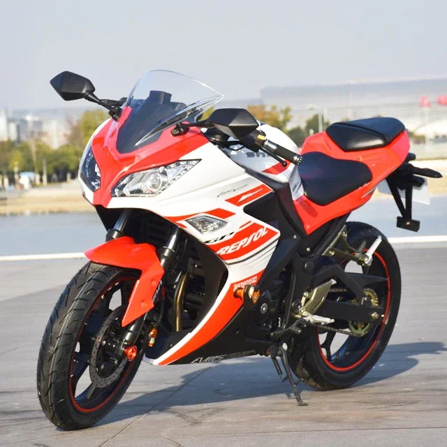 

Gasoline Motorcycle 17 Inch Racing 150cc-400cc Double Cylinder 6 Gears Disc Brake ABS 130km/h Automatic