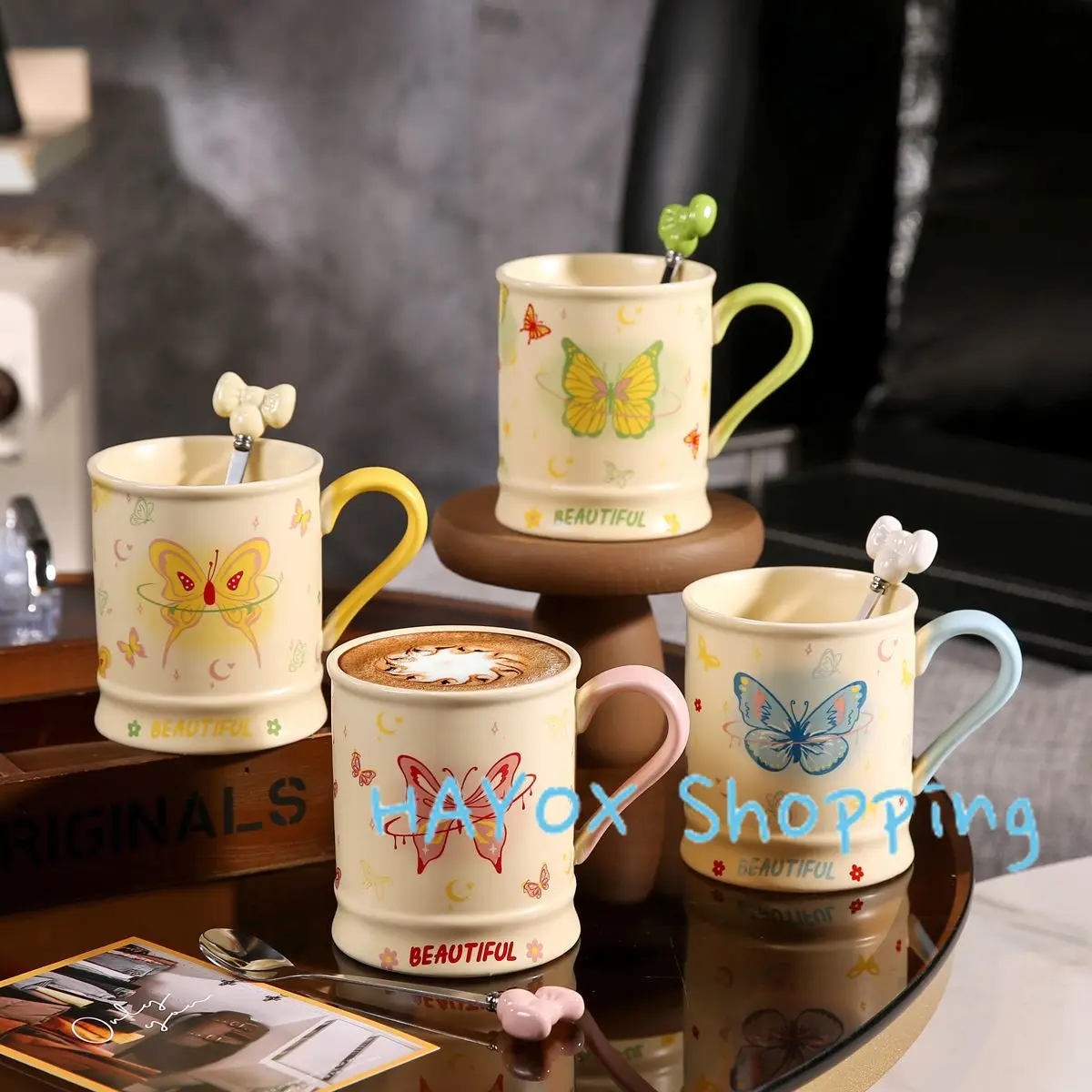 Color Handle Butterfly Printing Ceramic Mug，Spoon with Delicate Bow， Office Coffee Cup Water Mug，home Breakfast Drinking Utensil
