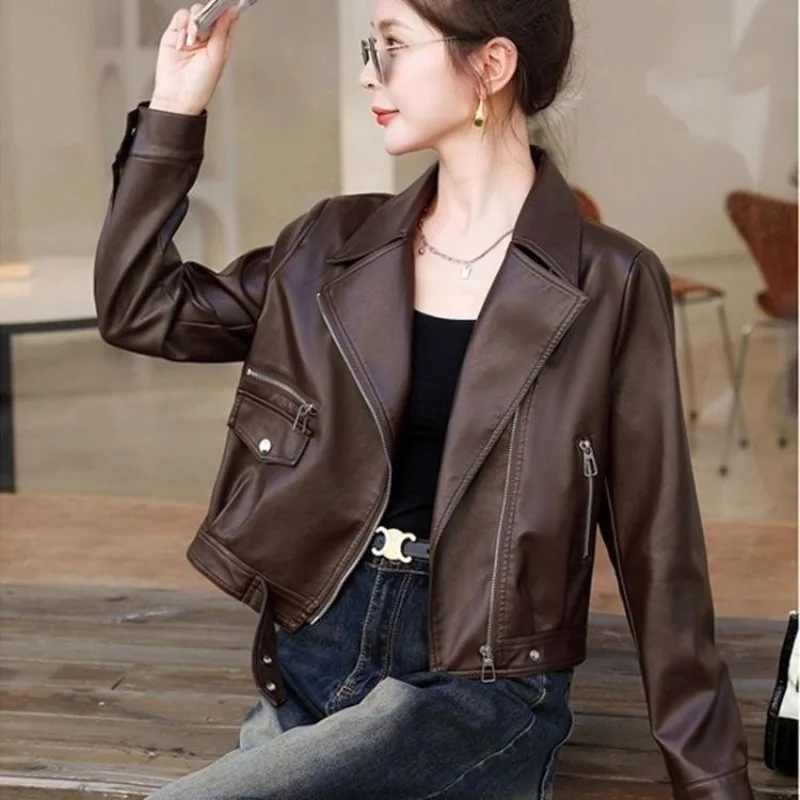 2025 printemps et automne Maillard veste en cuir courte femmes nouveau tempérament de mode petite veste en cuir de moto veste d'hiver