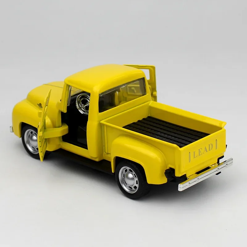 1:32 Mini Retro Pickup Truck Model Diecast Alloy Finger Vehicle Pull Back Toy Collection Ornaments Gifts Toys for boys