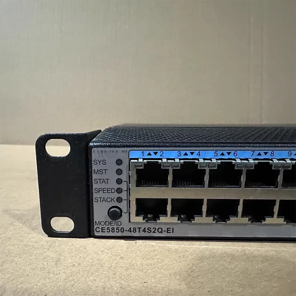 

CE5850-48T4S2Q-EI 48 Port Gigabit Electrical Port 40000 Megabit 2-port 40G Core 10 Gigabit Switch