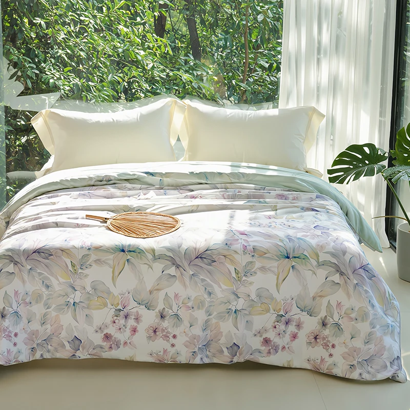 Cool Summer Comforter Pure Natural Double Sided  Cooling Fabric Air-condition Comforter Thin Down Comforter Silky and Breathable