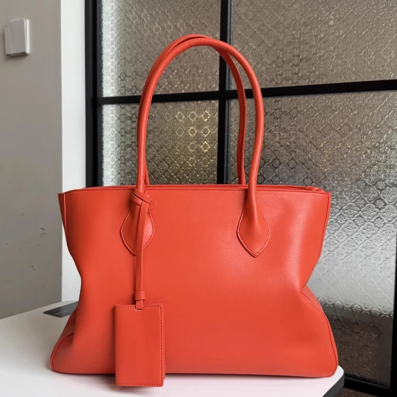 

Простая деловая сумка-портфель для поездок на работу, вместительная сумка-тоут, дизайнерская однотонная сумка и клатч, новинка 2026 года, женская сумка