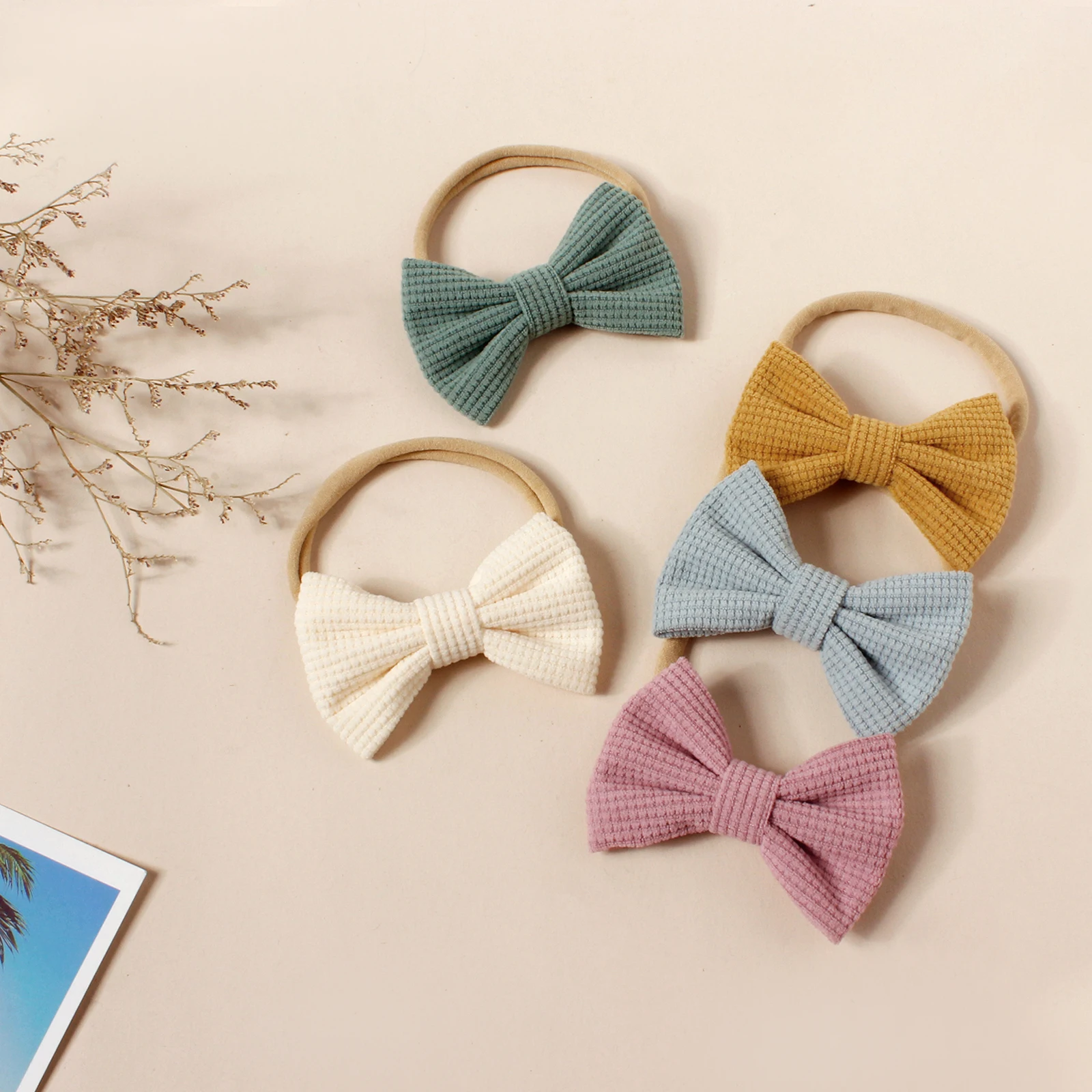 15 ピース/ロットワッフルボウベビーヘッドバンド女の子のヘアアクセサリー新生児弾性ヘアバンドナイロンヘアバンド子供コーデュロイ帽子