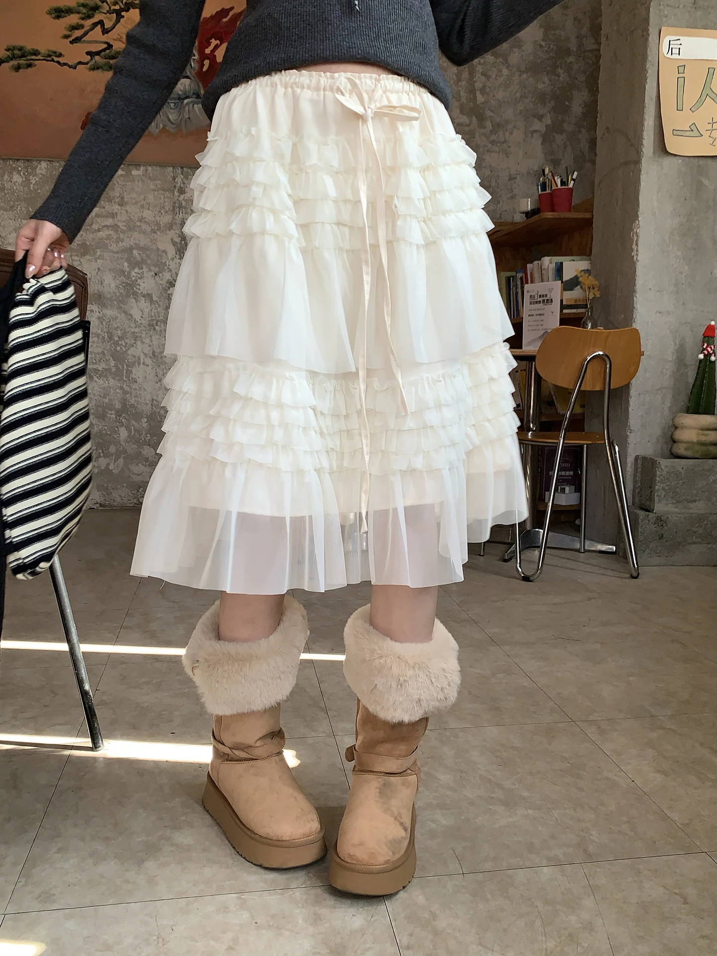 

Новинка 2025: Корейская многослойная юбка-торт Holli с рюшами, пэчворком и тюлем, средней длины