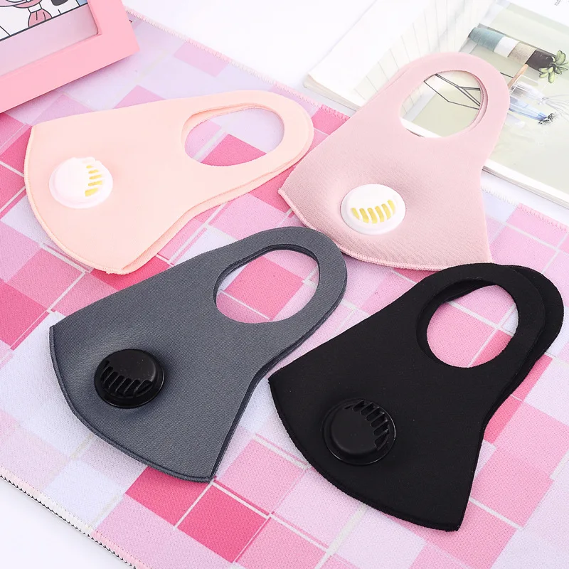 Eenvoudig zwart 3D-masker voor volwassenen met ademhalingsventiel Stijlvol, ademend, stofdicht en zonwerend gezichtsmasker