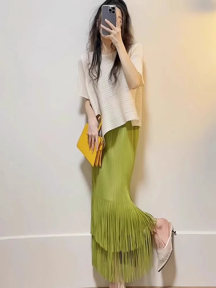

Mint Wave Tassel Skirt Short Sleeve Women's Fashion Set Handbag Store Brand Light Maturity High-End Feel Half-length Skirt