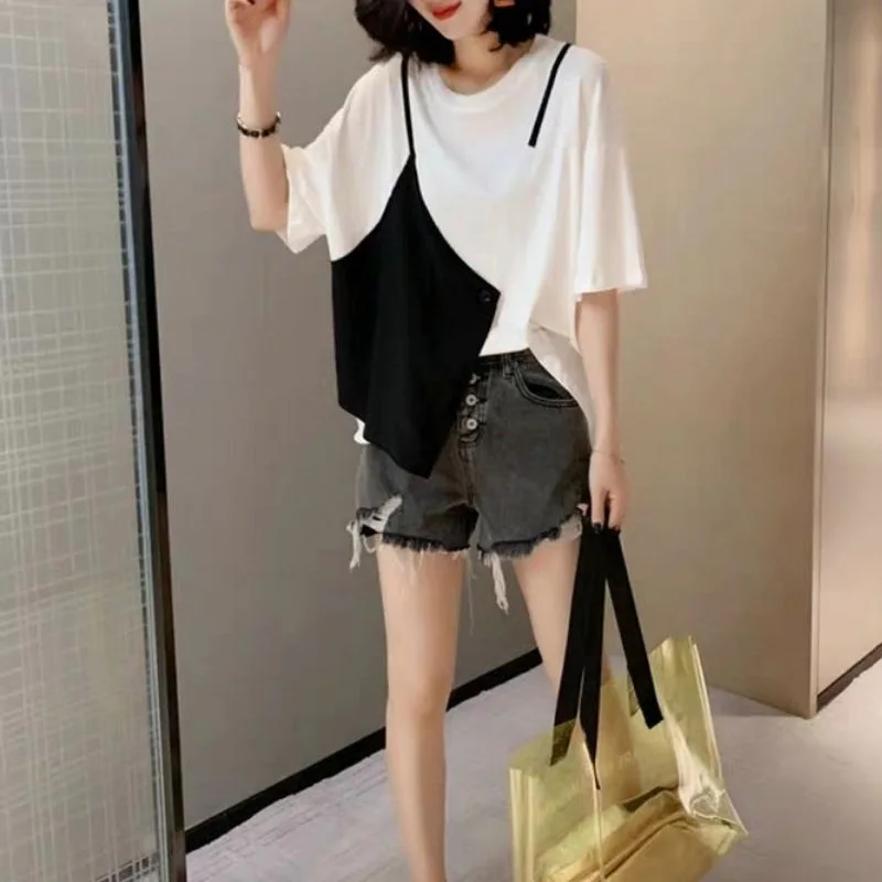 Classic Black and White Color Block Particularity Blouse Women Classic Half Sleeve O-collar Refreshing Lady Pullover Shirt