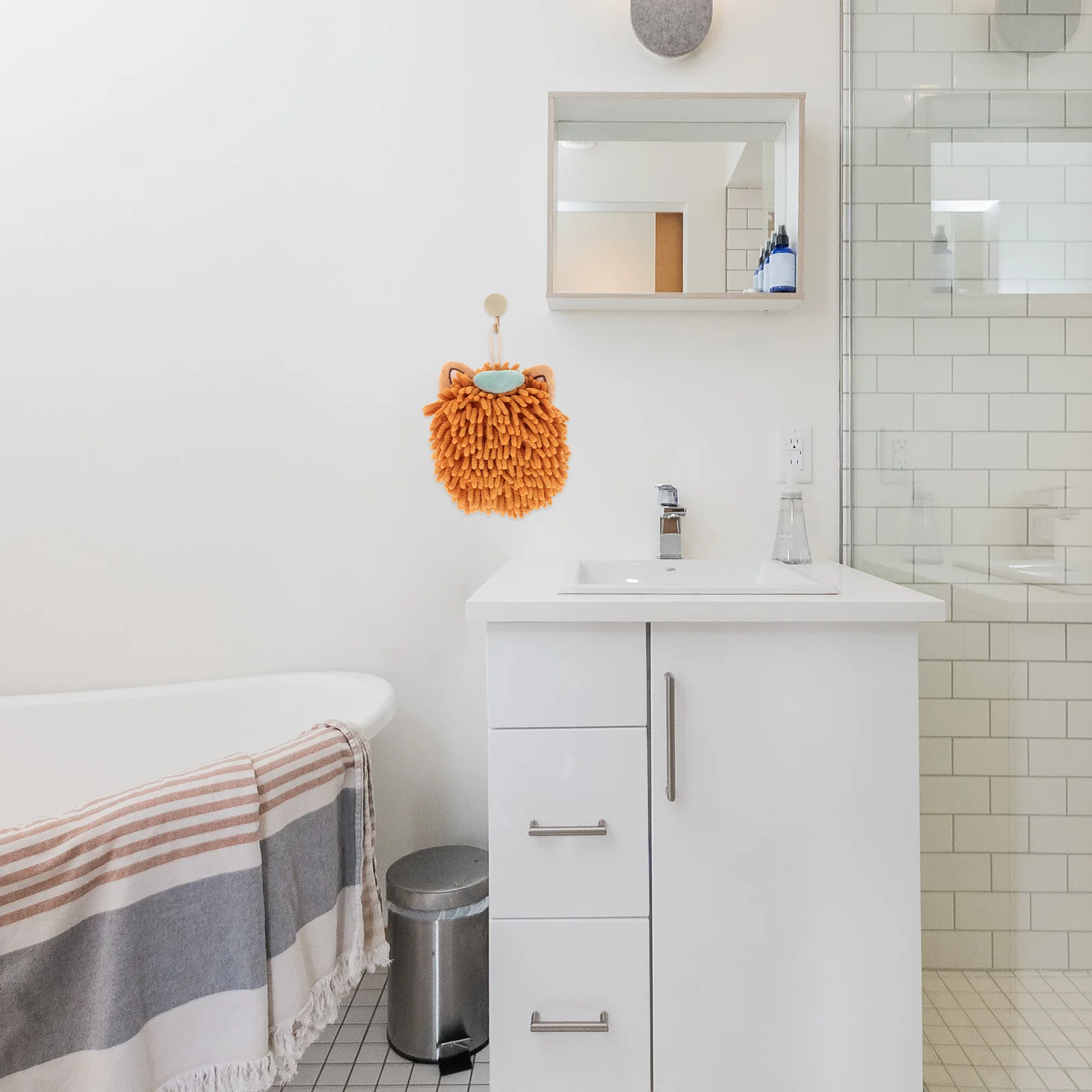 

Thickened Chenille Hand Towels Orange Animal Design Soft Absorbent Quick Dry Kitchen Bathroom Hanging Ball Multifunctional Towel