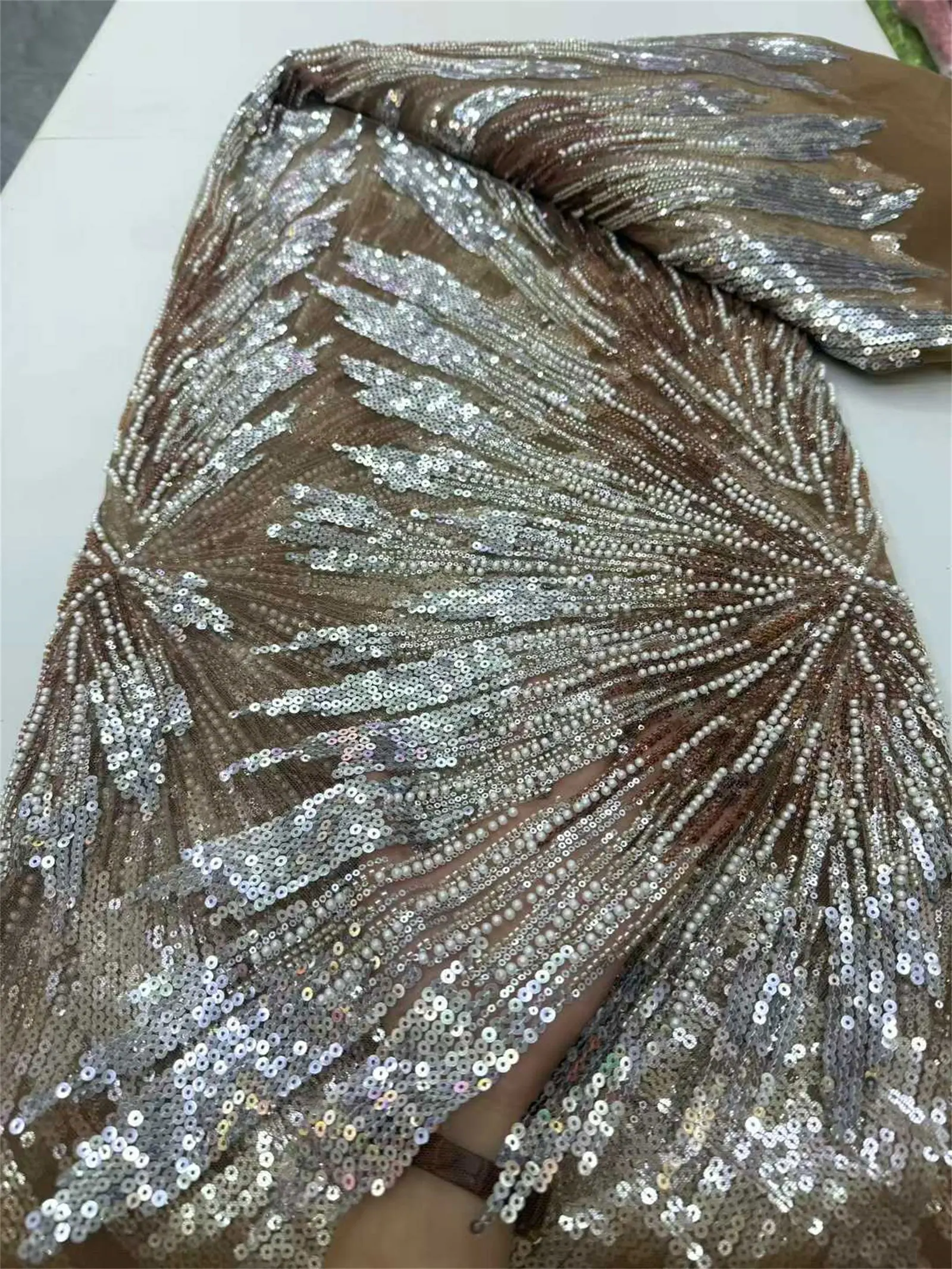 Kain Brokat Payet Bordir Pengantin Afrika 2025, Kain Tulle Nigeria Prancis Mewah, Kain Brokat Manik-Manik Buatan Tangan untuk Pakaian Pernikahan