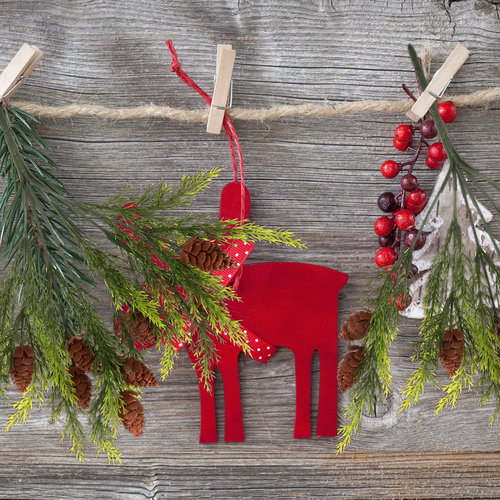 

5Pcs Decorative Pine Branches Plastic Pine Needles Xmas Gift Decor Christmas Tree Accessories Home Supplies Festive Decoration