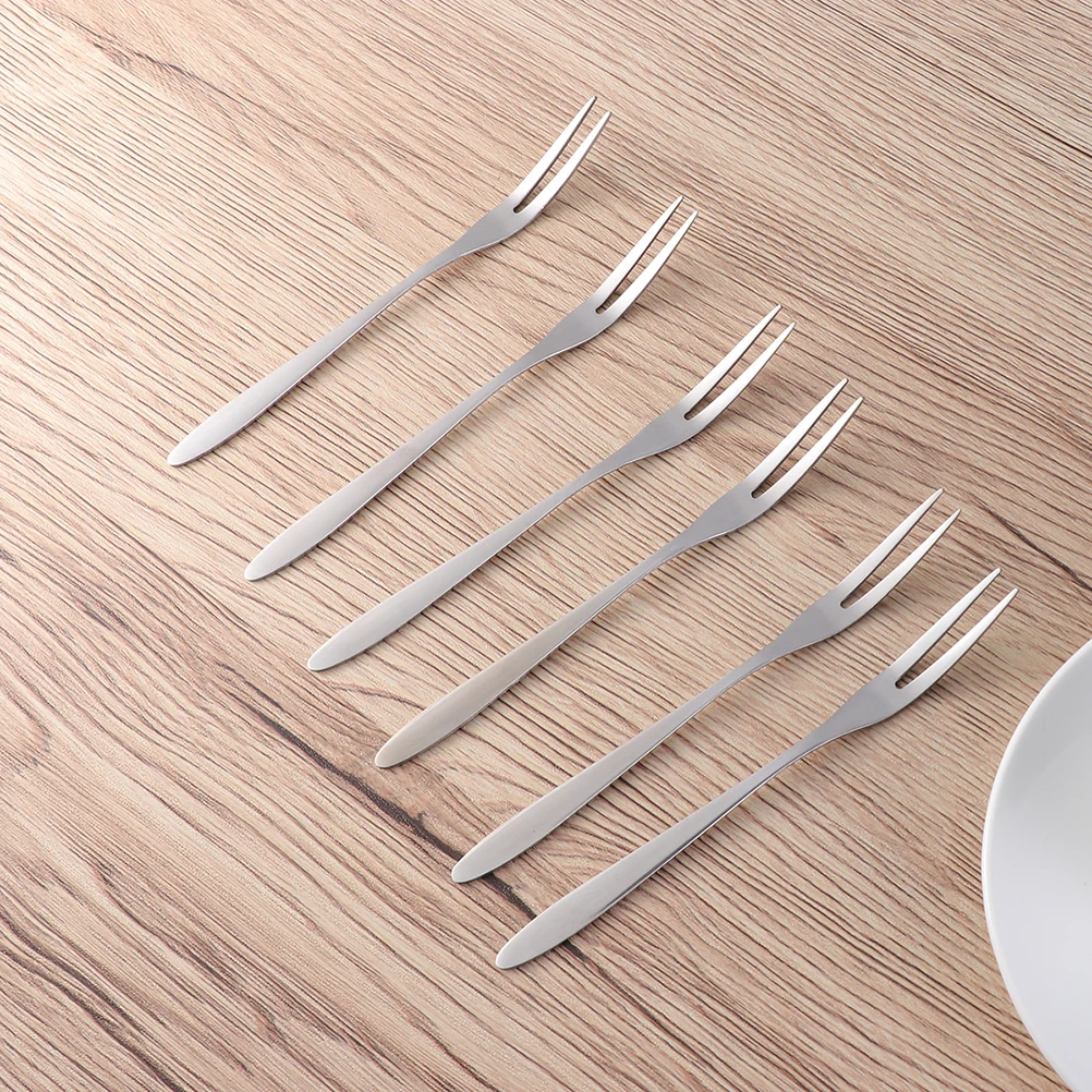 

20 Pcs Stainless Steel Fruit Forks Practical Cake Party Supplies Banquet forks for Fruit Desserts Safe Tableware