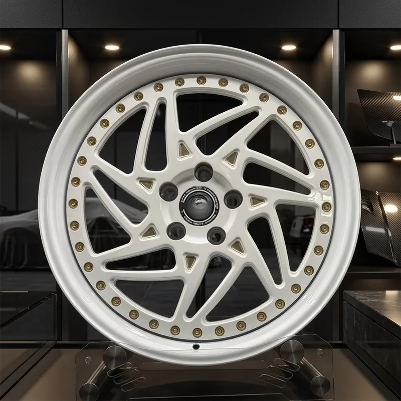 High Quality Two‑piece Forged Custom Alloy Wheels Universal Passenger Car Replacement Accessories