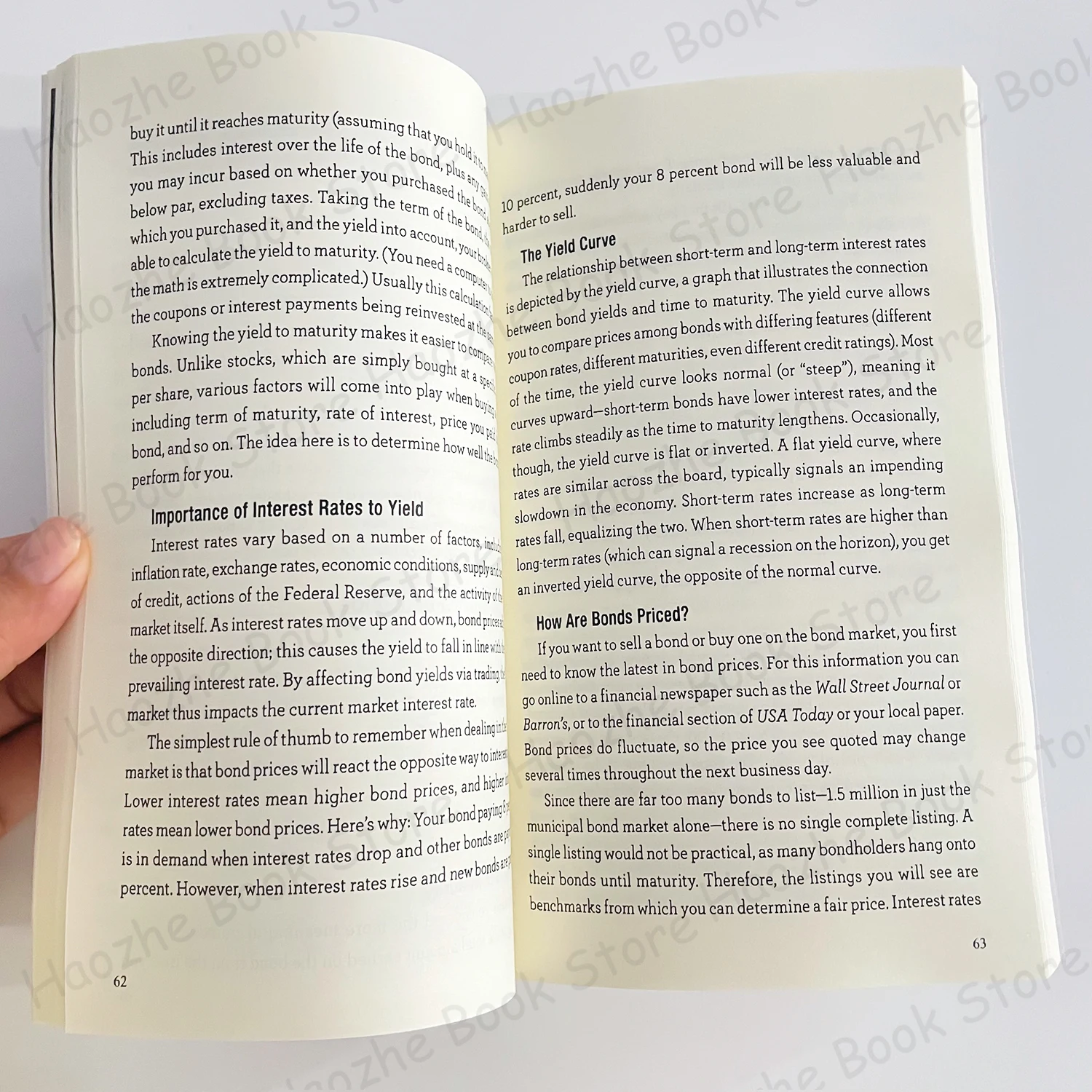 Investing 101: From Stocks and Bonds to ETFs and IPOs, a Essential Primer on Building a Profitable Portfolio English Paperback