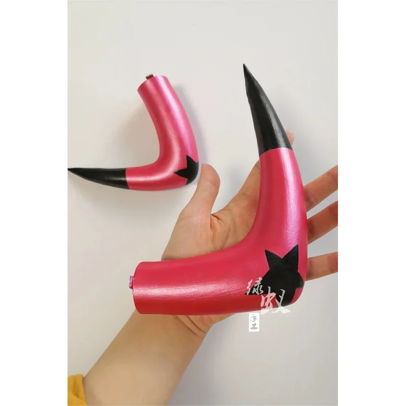 

2025 yiyi New Hazbin Hotel Helluva Boss Verosika Mayday Cosplay Horns Headwear Pin Hair Clip Anime Hairpin Hallowee