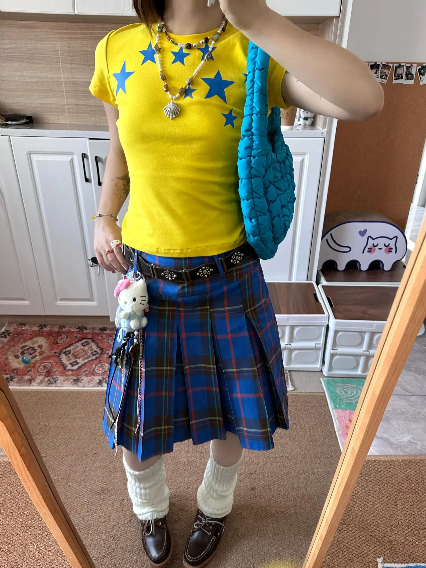 

Yellow Five-Pointed Star ort-Sve T-irt Women's Summer Slim Fit Dopane ort oulder Top Commute Sle Korean Version