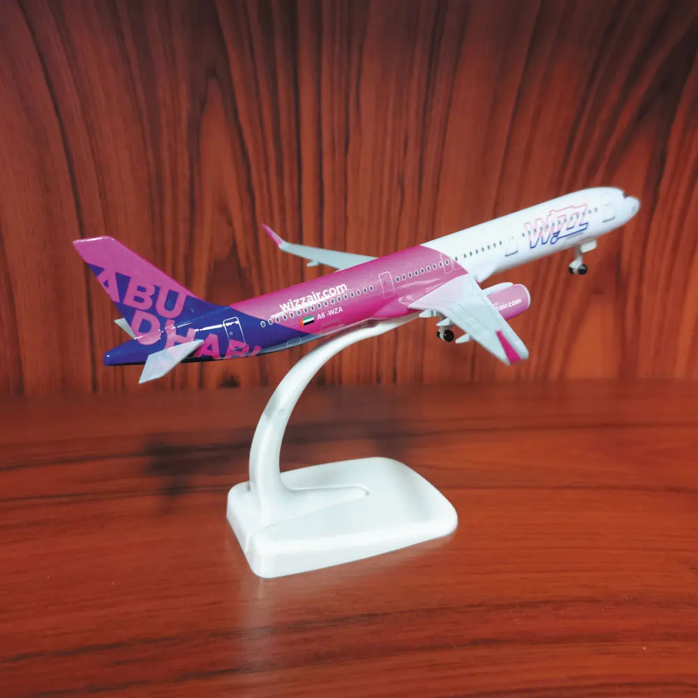 20cm Wizz Air For Airbus A321 1/200 Diecast Aircraft Prebuilded