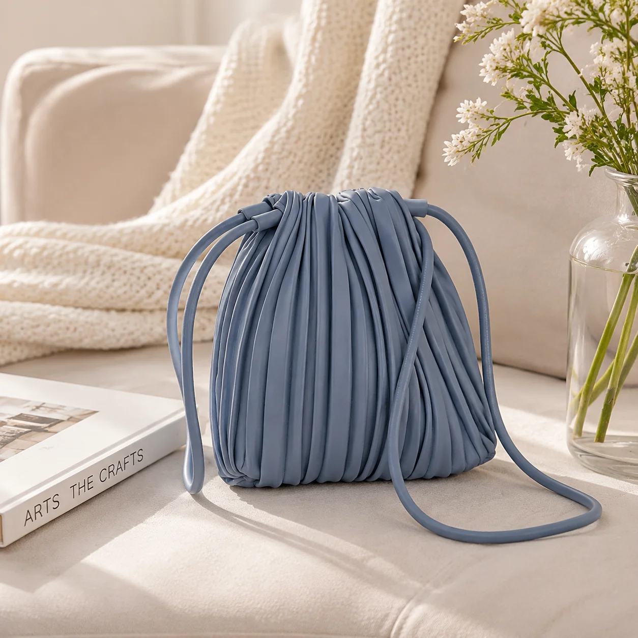 

Spring Summer Pleated Crossbody Bag for Women Design Magnetic Closure Small Square Bag Mini Cell Phone Purse Casual Shoulder Bag