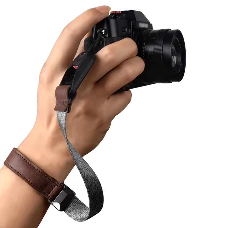 Quick Release camera strap Universal Canon R8 R10 R7 R5 Sony A7R3 A7M4 Nikon Z30 Z50 Fuji XS20 XT30II XPR03 Camera Wrist Strap